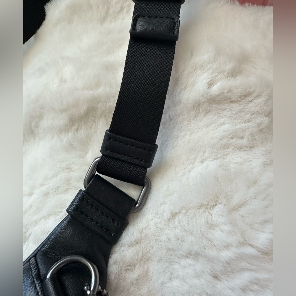 Coach Warren Mini Belt Bag in Signature Canvas for Men - Picture 6 of 13